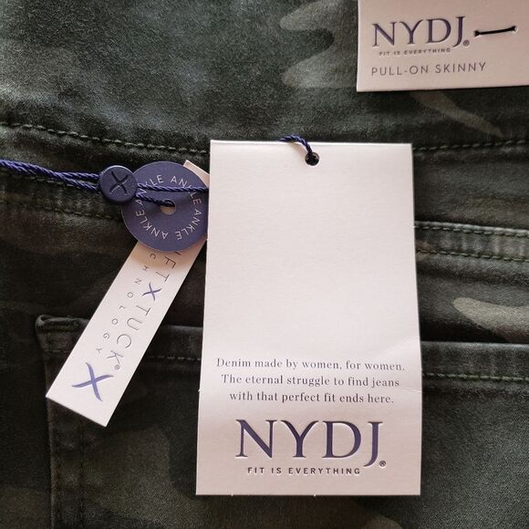 NYDJ Pull on Skinny Stretchy Ankle Slit Camo Lift Tuck Technology Pants Size 14 - Picture 13 of 16
